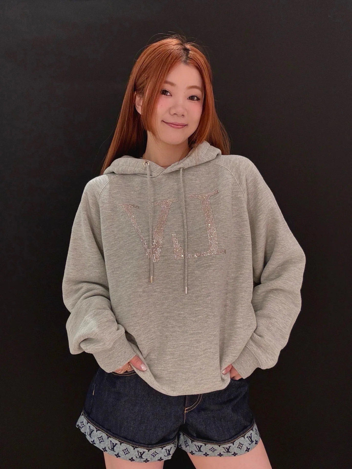 Louis Vuitton/Louis Vuitton 25Fw hot diamond letter logo hooded sweatshirt